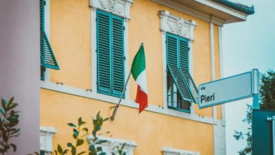 كيفية التسجيل كمقيم في إيطاليا