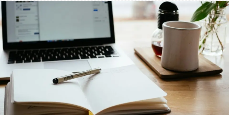 سيرة ذاتية احترافية لوظيفة في إيطاليا