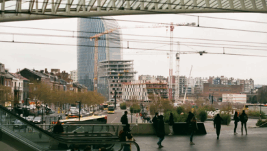 تأشيرات وتصاريح العمل في بلجيكا 2025